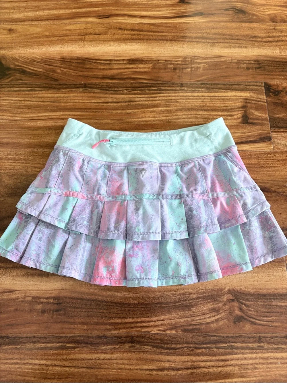 Ivivva by lululemon Girls Pastel Set the Pace Pleated Skirt Skort Size 8